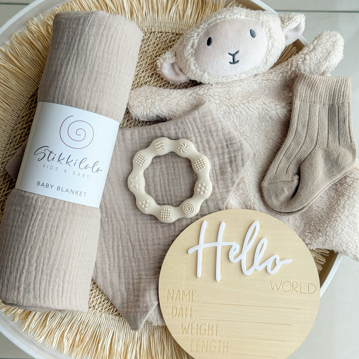 BABY GIFT BOX 5 - Sand | Cream Sheep Set