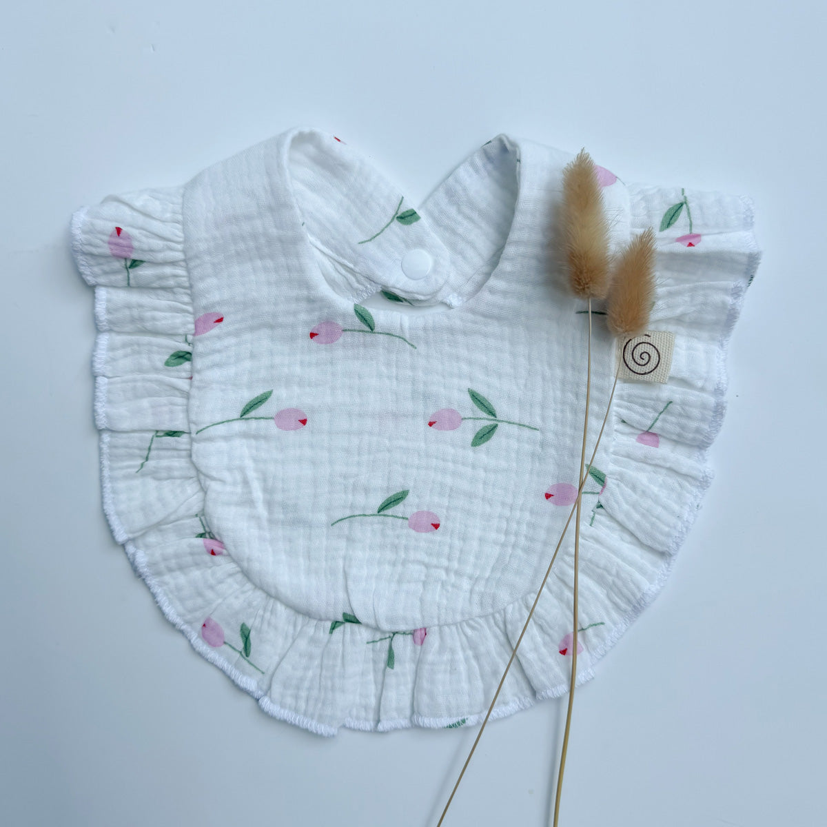 Stikkilolo Frill Bibs