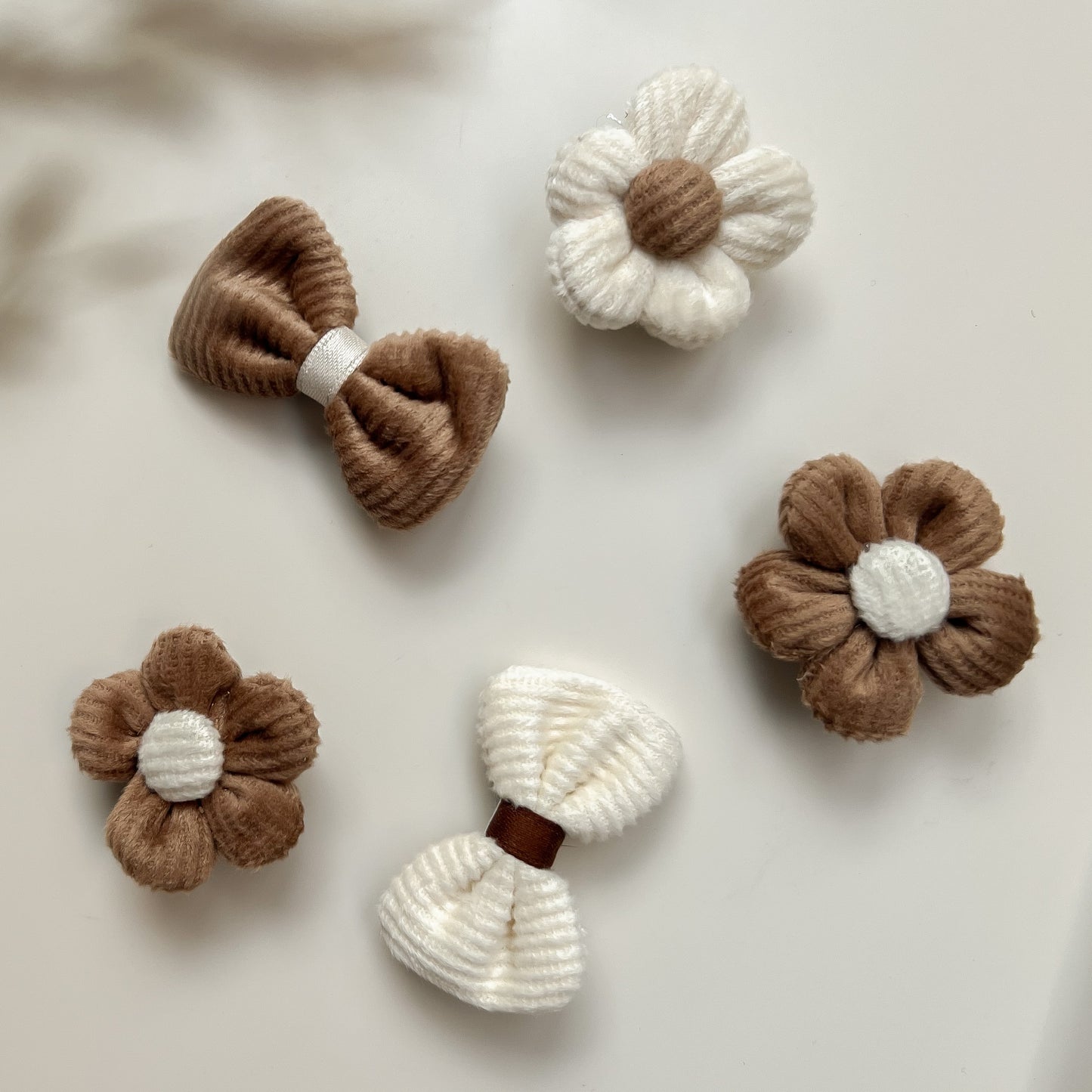 Vintage Flower-Bow Clips Set