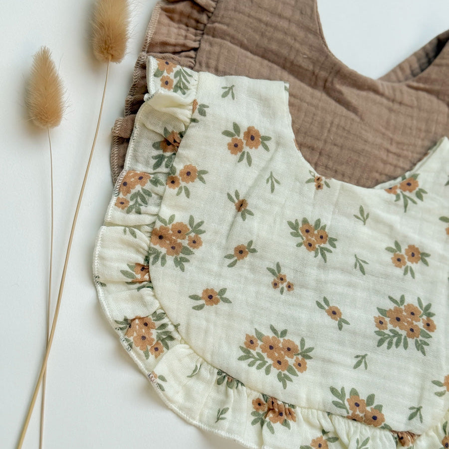 Muslin Frill Bibs