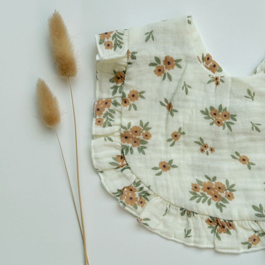 Muslin Frill Bibs