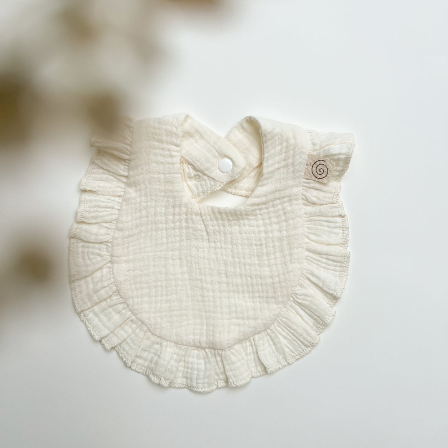 Stikkilolo Frill Bibs