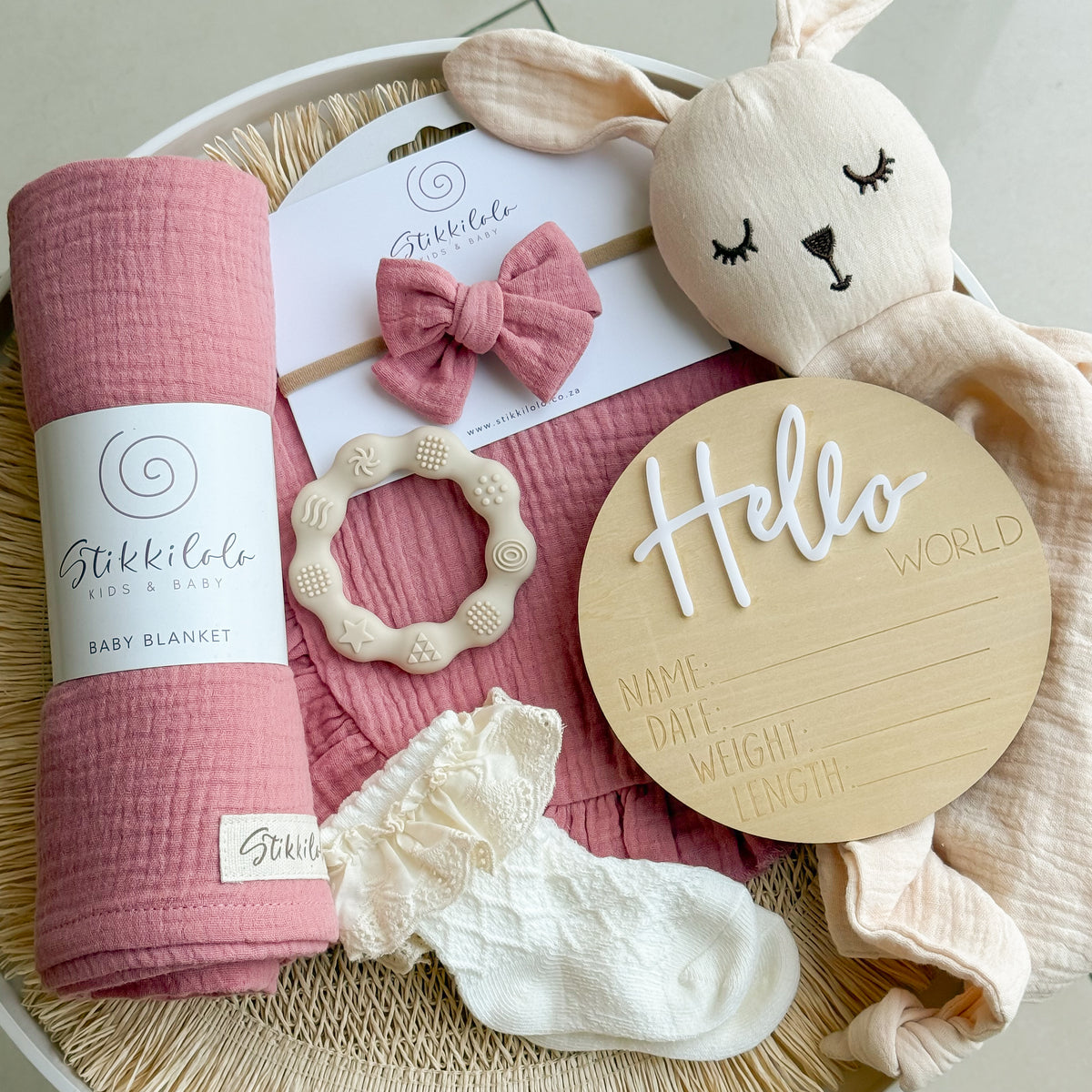 BABY GIFT BOX 1 - Cream | Rose Bunny Set
