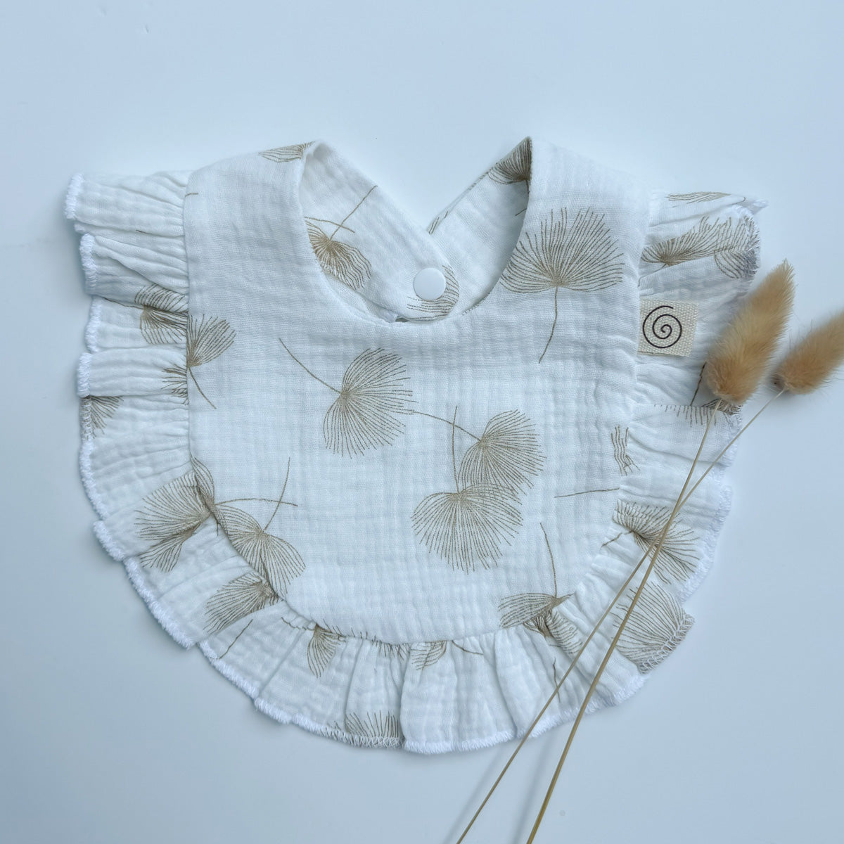 Stikkilolo Frill Bibs