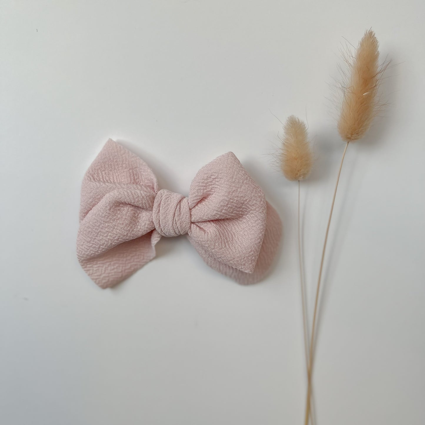 Ari Bow